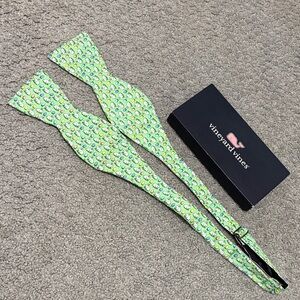 Vineyard Vines Easter Bunny Green Self-Tie Bow Tie
